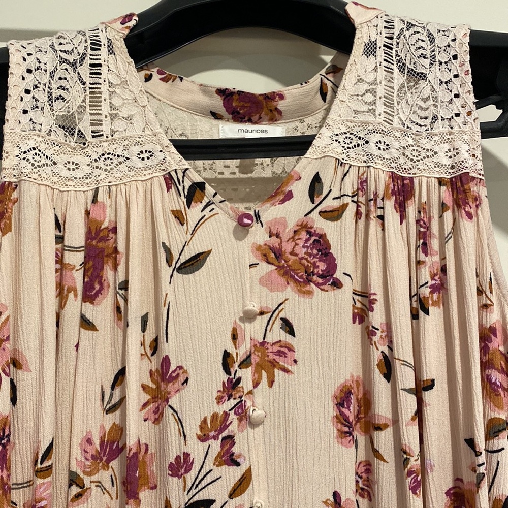 Floral boho top size x-small - Picture 3 of 13